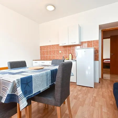 Appartement Goran 2250