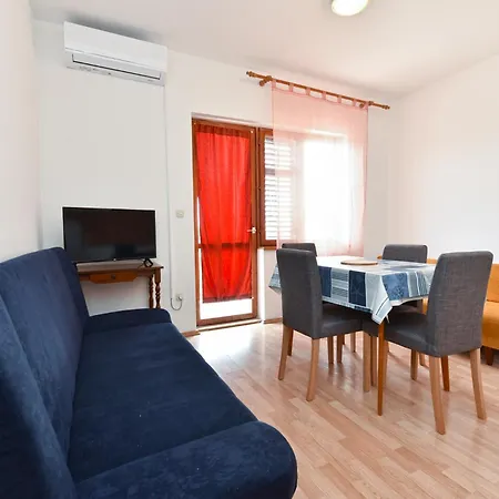 Appartement Goran 2250